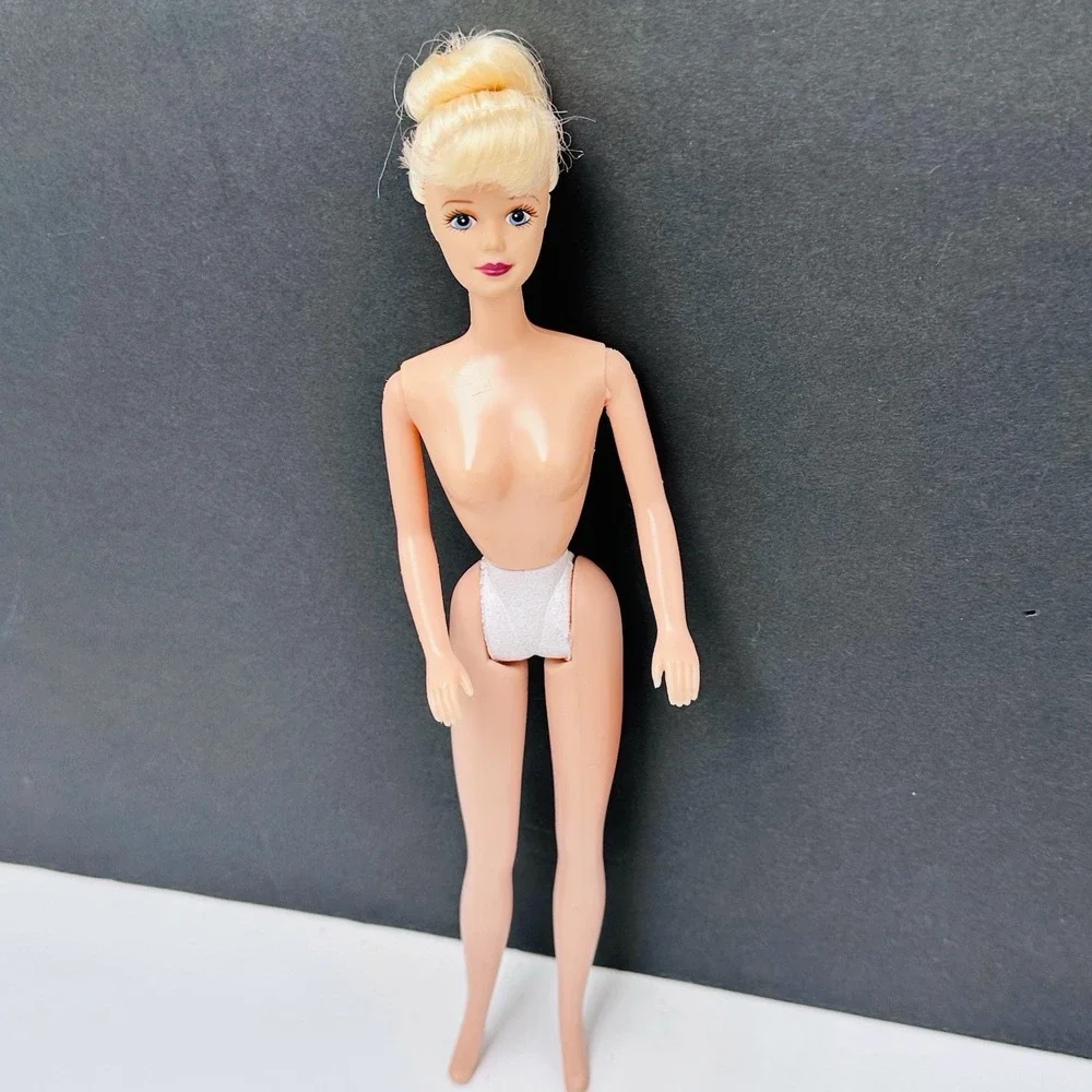 Vintage Air Hostess Flight Attendant Stewardess Fashion Doll Unbranded